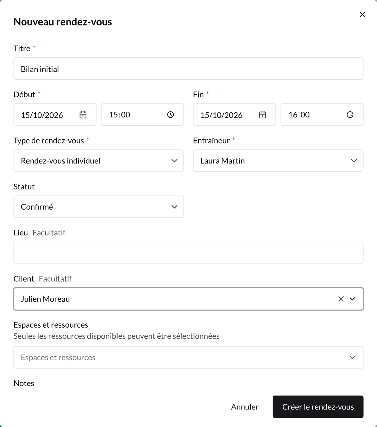 Formulaire Nouveau rendez-vous avec titre, horaire proposé, type, entraîneur, statut, client et espaces et ressources